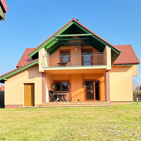 Duzy Dom Nad Morzem Jarzebinowa 22 Vila