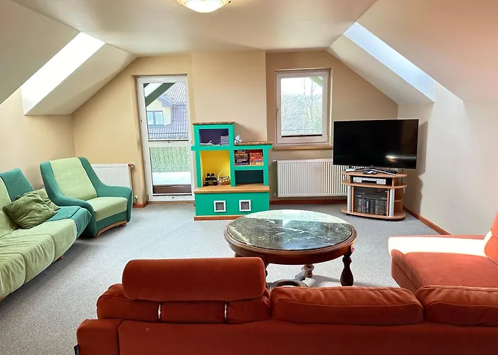 Duzy Dom Nad Morzem Jarzebinowa 22 *