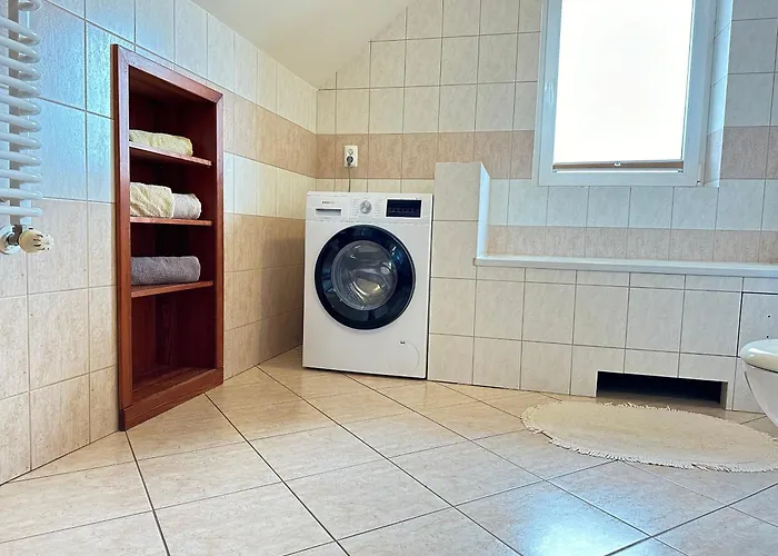 Duzy Dom Nad Morzem Jarzebinowa 22 *